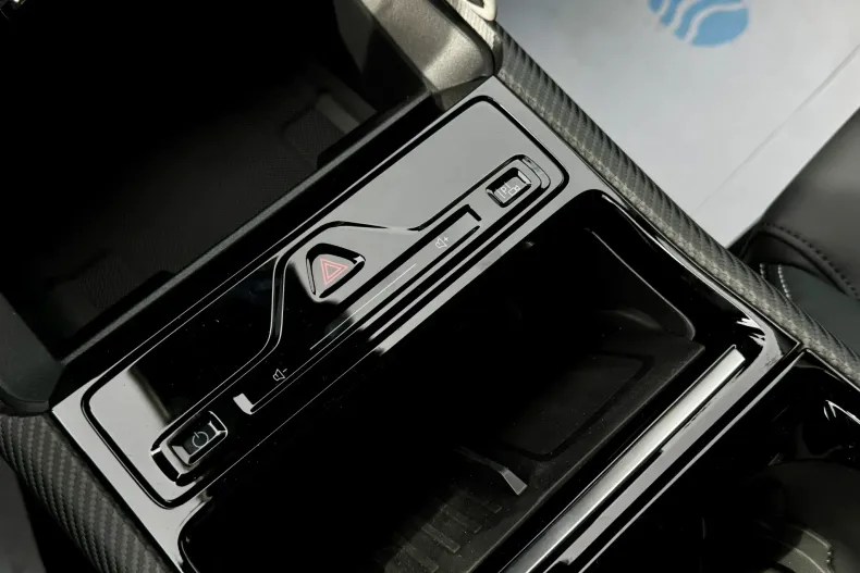 Ford Capri din 2025 cu 1.500 km - oferta FOR123856 - foto 4