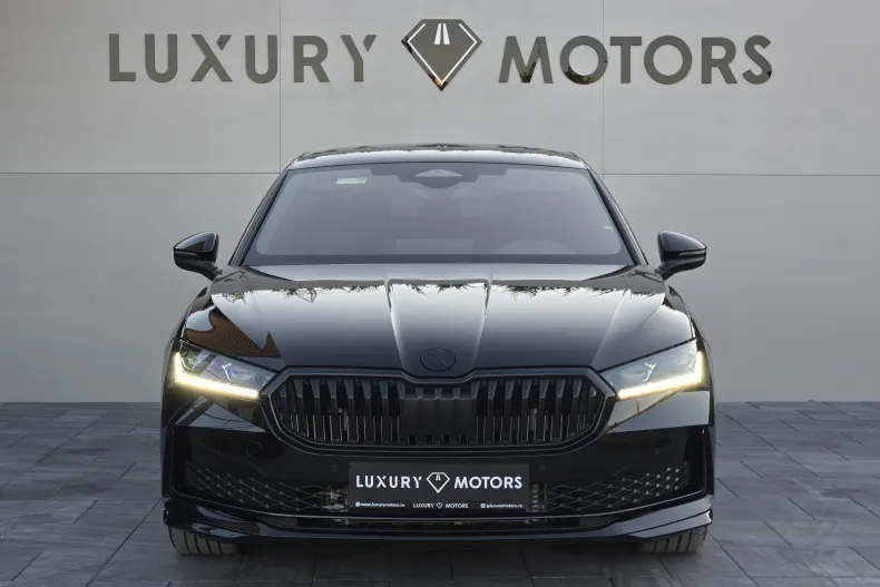 Skoda Superb din 2025 cu 6.500 km - oferta SKO123867 - foto 3