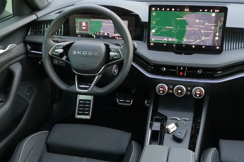 Skoda Superb din 2025 cu 6.500 km - oferta SKO123867 - foto 6