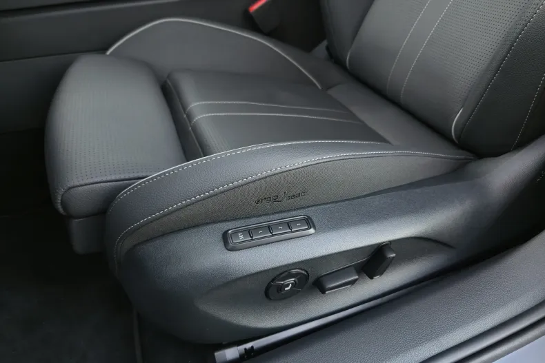 Skoda Superb din 2025 cu 6.500 km - oferta SKO123867 - foto 10