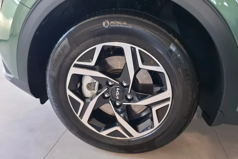 Kia Sportage din 2025 cu 1.460 km - oferta KIA123869 - foto 40