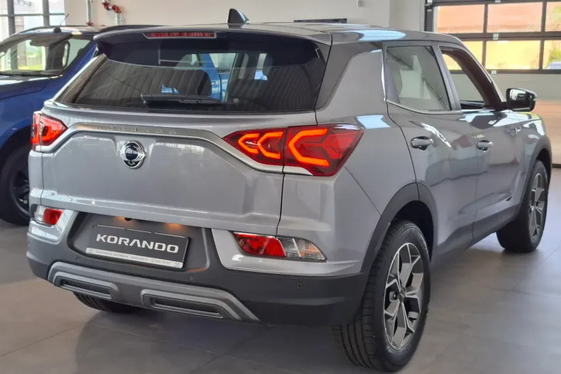 KG Mobility Korrando din 2025 cu 9 km - oferta KGM123873 - foto 5