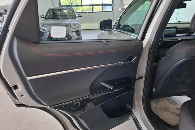 KG Mobility Actyon din 2025 cu 813 km - oferta KGM123875 - foto 26