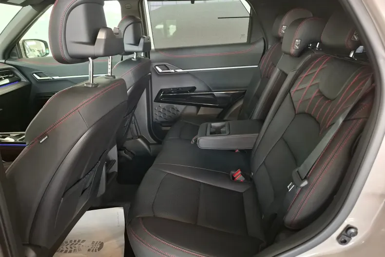 KG Mobility Actyon din 2025 cu 813 km - oferta KGM123875 - foto 28