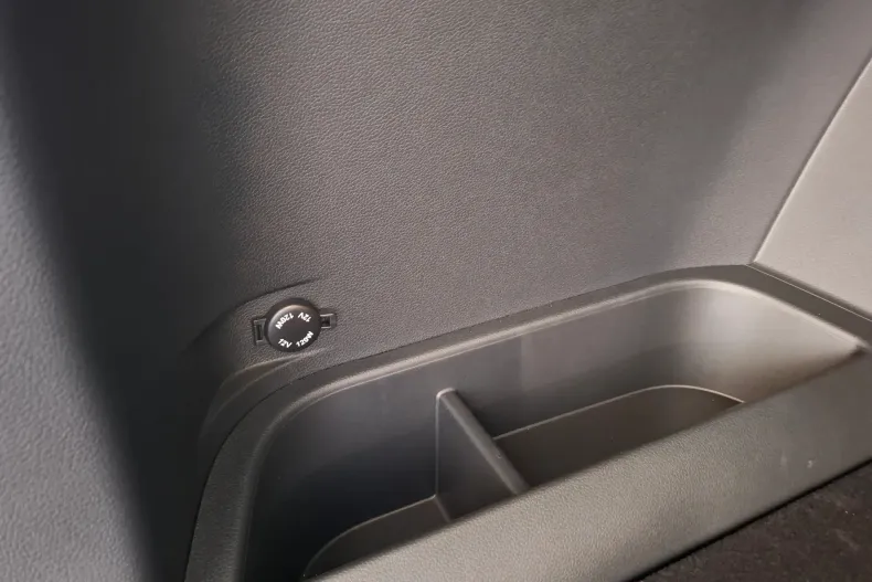 KG Mobility Actyon din 2025 cu 813 km - oferta KGM123875 - foto 31