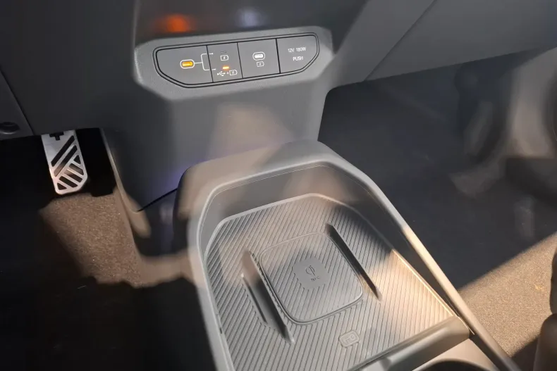 Kia EV3 din 2025 cu 1 km - oferta KIA123881 - foto 26