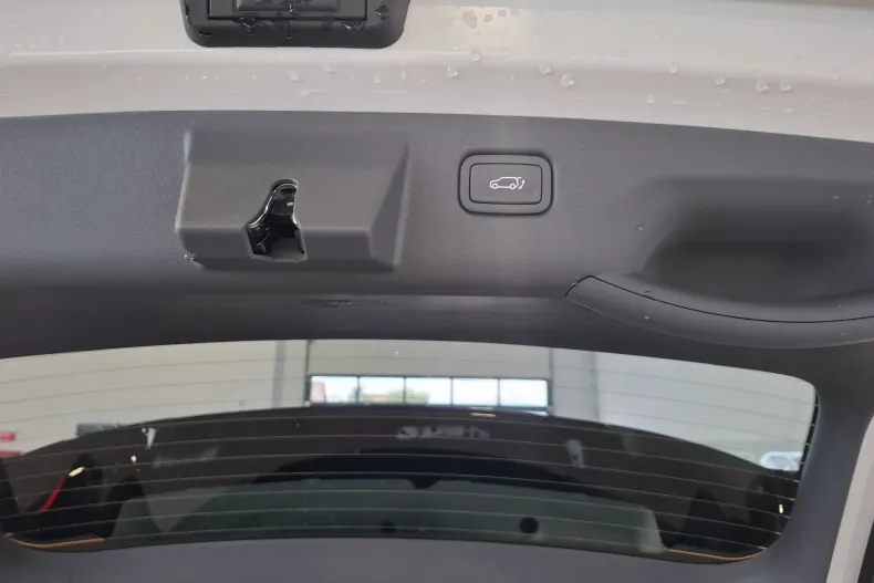 Kia EV3 din 2025 cu 1 km - oferta KIA123881 - foto 36