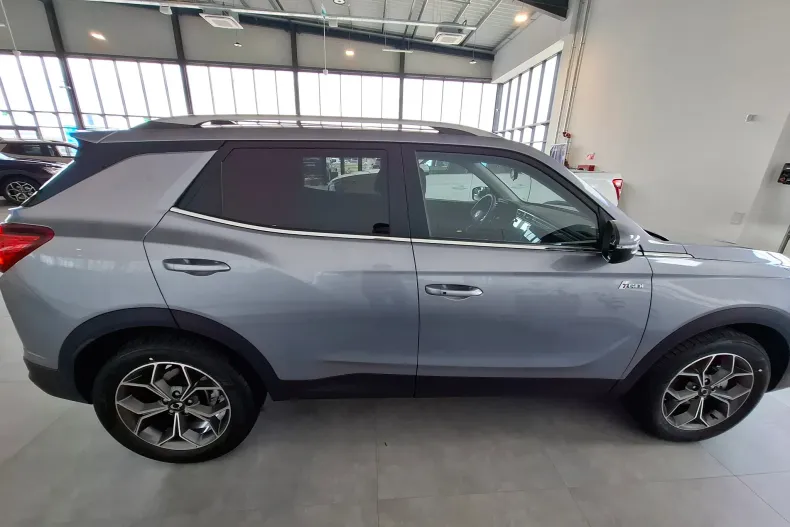 Ssangyong Korando din 2024 cu 10 km - oferta SSA123884 - foto 6