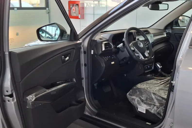 Ssangyong Tivoli din 2024 cu 8 km - oferta SSA123885 - foto 9