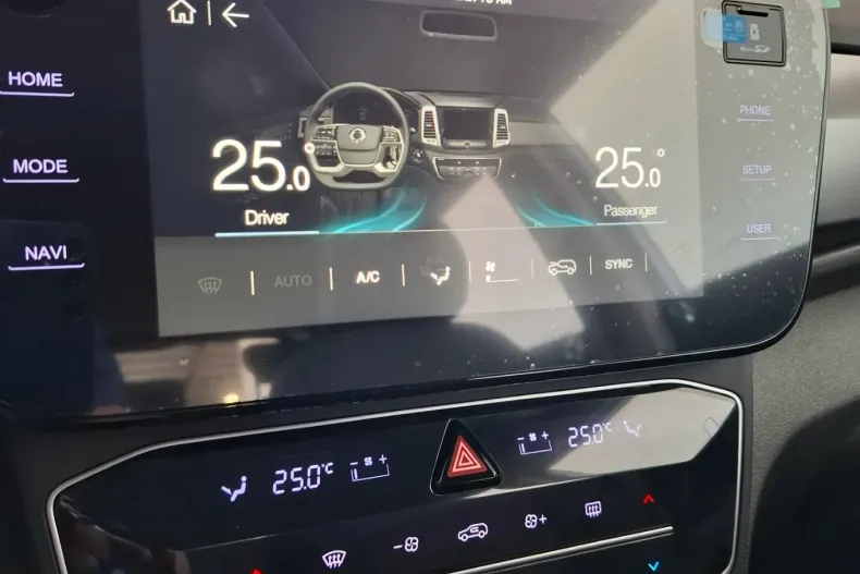 Ssangyong Tivoli din 2024 cu 8 km - oferta SSA123885 - foto 20