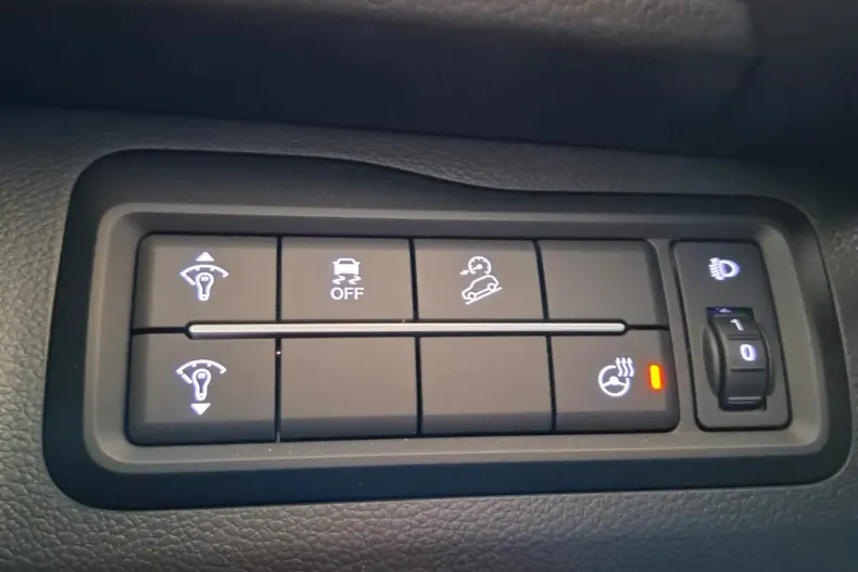 Ssangyong Tivoli din 2024 cu 8 km - oferta SSA123885 - foto 26