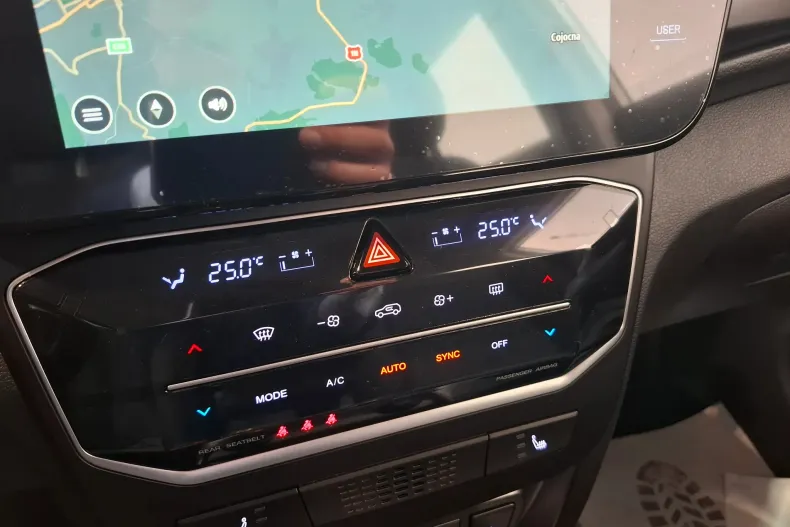 Ssangyong Tivoli din 2024 cu 8 km - oferta SSA123887 - foto 15