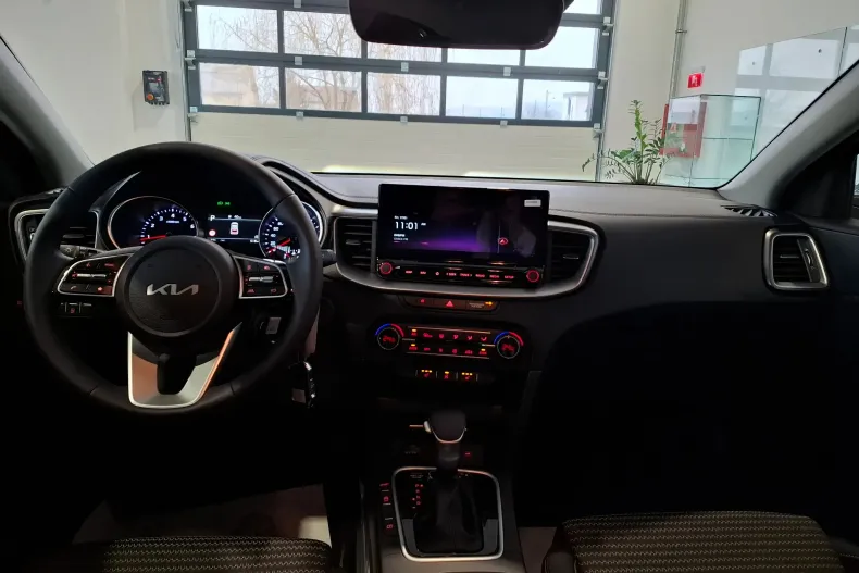 Kia XCeed din 2024 cu 1.400 km - oferta KIA123889 - foto 11