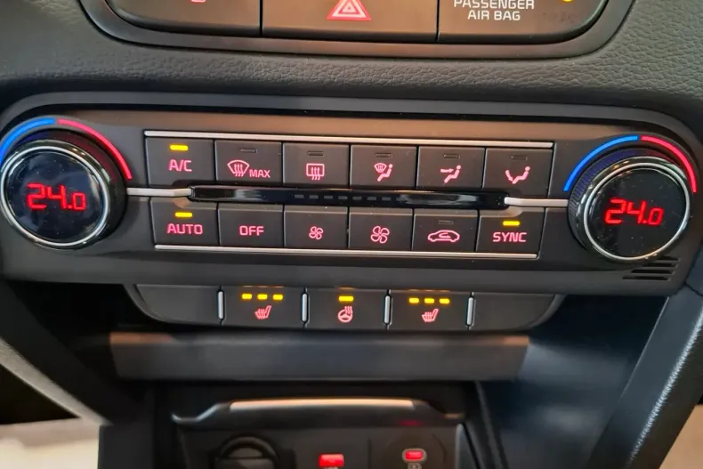 Kia XCeed din 2024 cu 1.400 km - oferta KIA123889 - foto 15