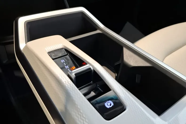 Ssangyong Torres din 2024 cu 750 km - oferta SSA123891 - foto 25