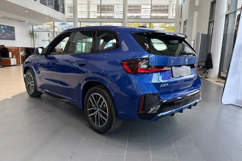 BMW iX1 din 2025 cu 1 km - oferta BMW123914 - foto 5