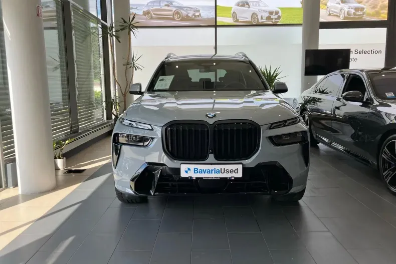 BMW X7 din 2024 cu 5.050 km - oferta BMW123917 - foto 1