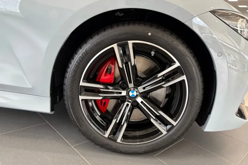 BMW Seria 3 din 2024 cu 1 km - oferta BMW123922 - foto 4