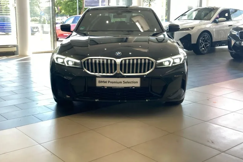 BMW Seria 3 din 2023 cu 7.400 km - oferta BMW123924 - foto 1