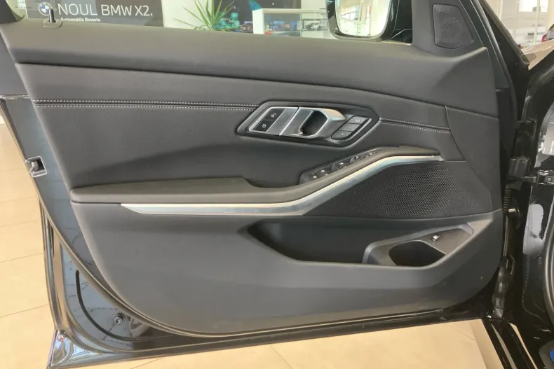 BMW Seria 3 din 2023 cu 7.400 km - oferta BMW123924 - foto 6