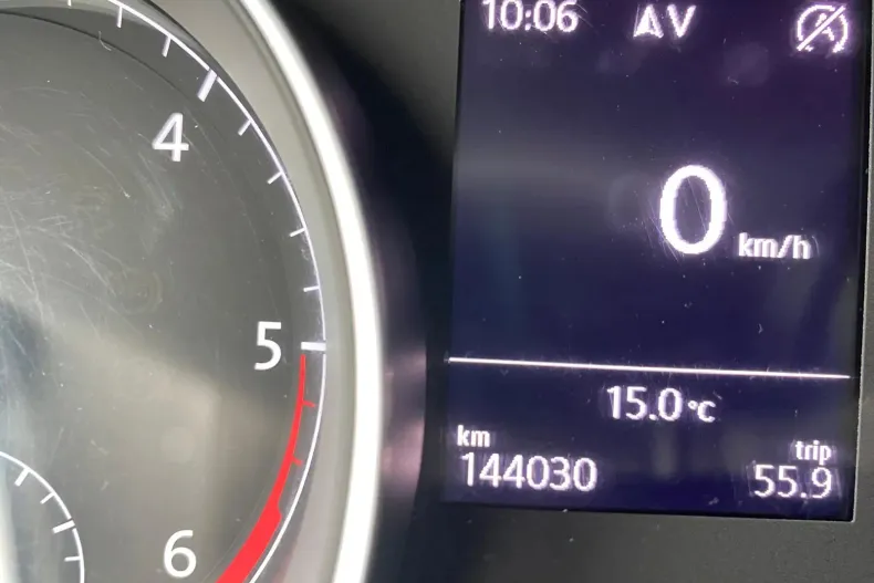 Volkswagen Golf din 2020 cu 144.000 km - oferta VOL123929 - foto 9