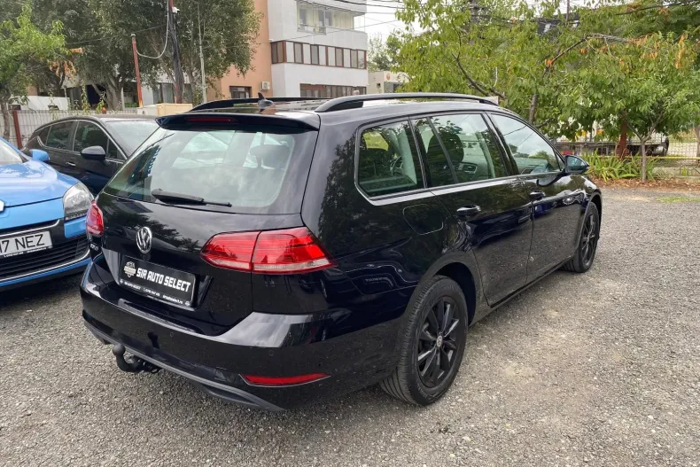 Volkswagen Golf din 2020 cu 144.000 km - oferta VOL123929 - foto 12