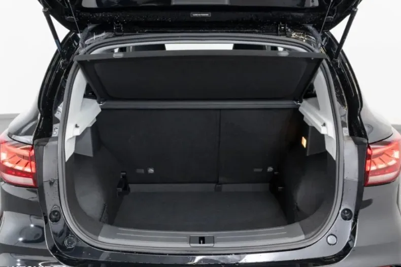 MG ZS EV din 2023 cu 7.900 km - oferta MG0123931 - foto 6