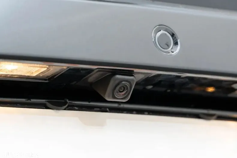 MG ZS EV din 2023 cu 7.900 km - oferta MG0123931 - foto 7