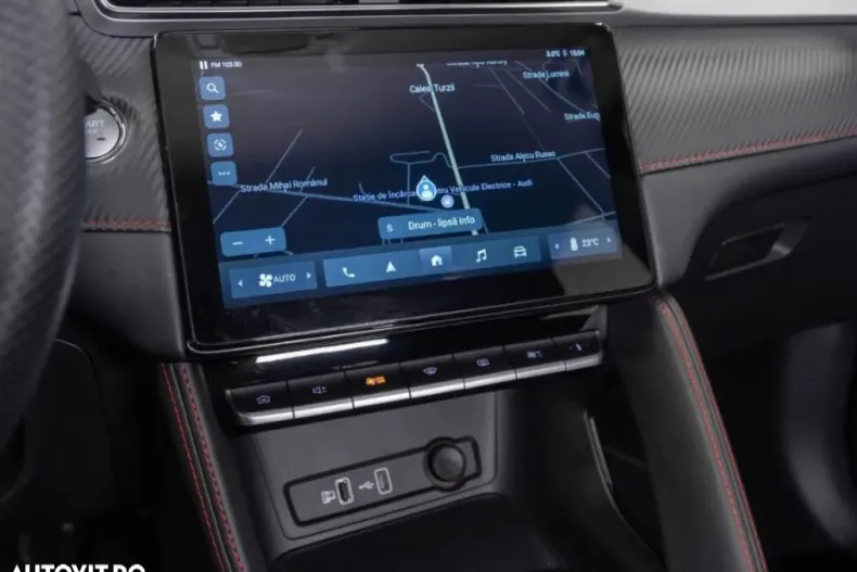 MG ZS EV din 2023 cu 7.900 km - oferta MG0123931 - foto 11