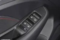 MG ZS EV din 2023 cu 7.900 km - oferta MG0123931 - foto 13