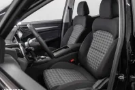 MG ZS EV din 2023 cu 7.900 km - oferta MG0123931 - foto 14