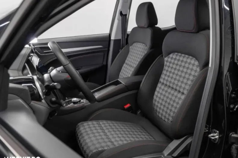 MG ZS EV din 2023 cu 7.900 km - oferta MG0123931 - foto 14