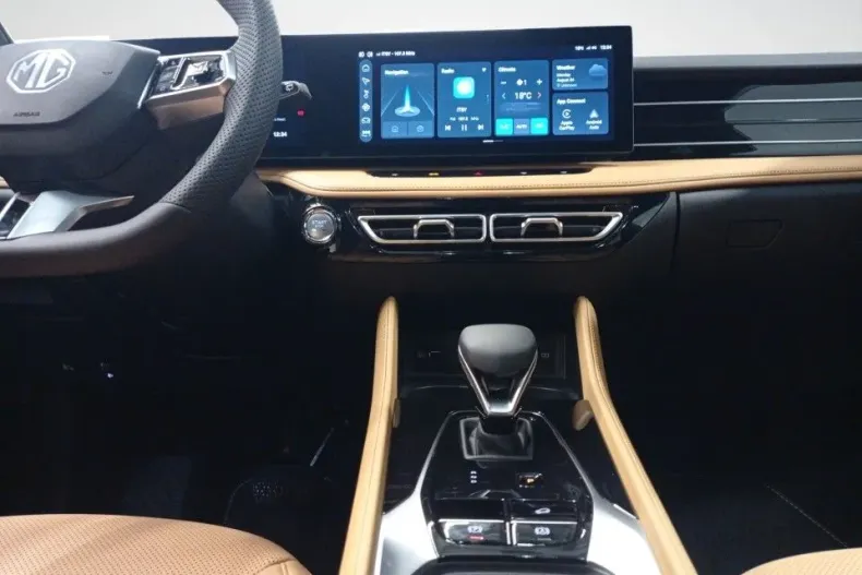 MG HS din 2025 cu 2.000 km - oferta MG0123933 - foto 16