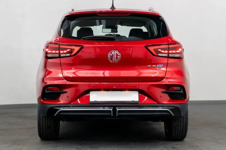 MG ZS EV din 2024 cu 5 km - oferta MG0123940 - foto 5