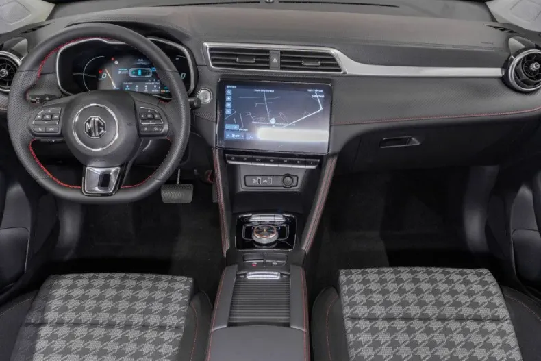 MG ZS EV din 2024 cu 5 km - oferta MG0123940 - foto 11