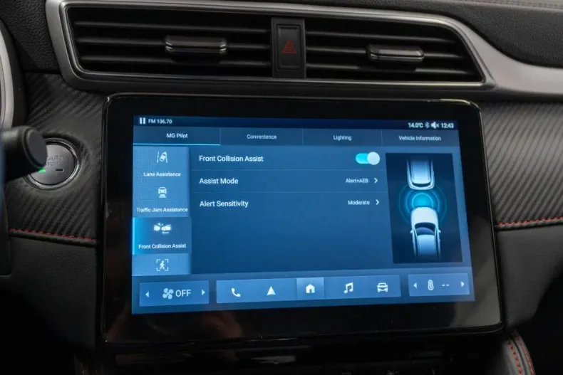 MG ZS EV din 2024 cu 5 km - oferta MG0123940 - foto 18