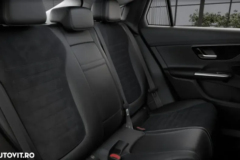Mercedes-Benz GLC din 2025 cu 9.900 km - oferta MER123953 - foto 10