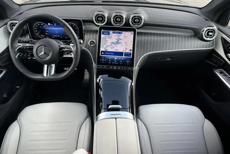 Mercedes-Benz GLC din 2024 cu 15.917 km - oferta MER123957 - foto 11