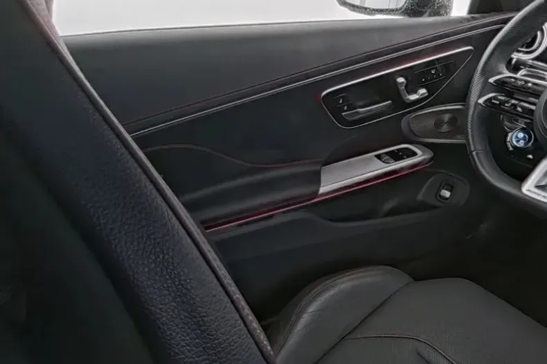 Mercedes-Benz CLE din 2024 cu 9.074 km - oferta MER123964 - foto 12