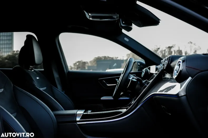 Mercedes-Benz GLC din 2024 cu 9.900 km - oferta MER123974 - foto 17