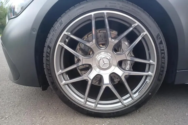Mercedes-Benz AMG GT din 2024 cu 5.500 km - oferta MER123976 - foto 17