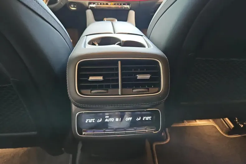 Mercedes-Benz GLS din 2023 cu 9.900 km - oferta MER123978 - foto 20