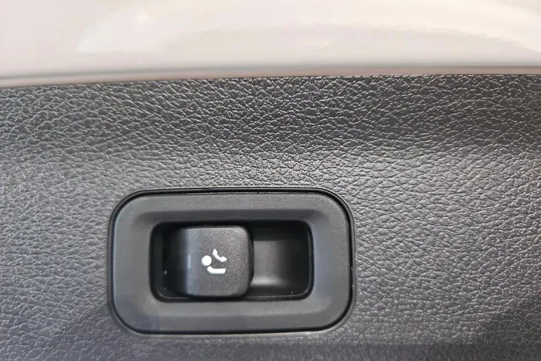 Mercedes-Benz GLS din 2023 cu 9.900 km - oferta MER123978 - foto 23