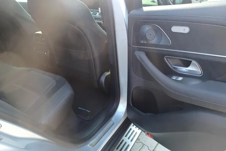 Mercedes-Benz GLE Coupe din 2023 cu 4.950 km - oferta MER123980 - foto 17