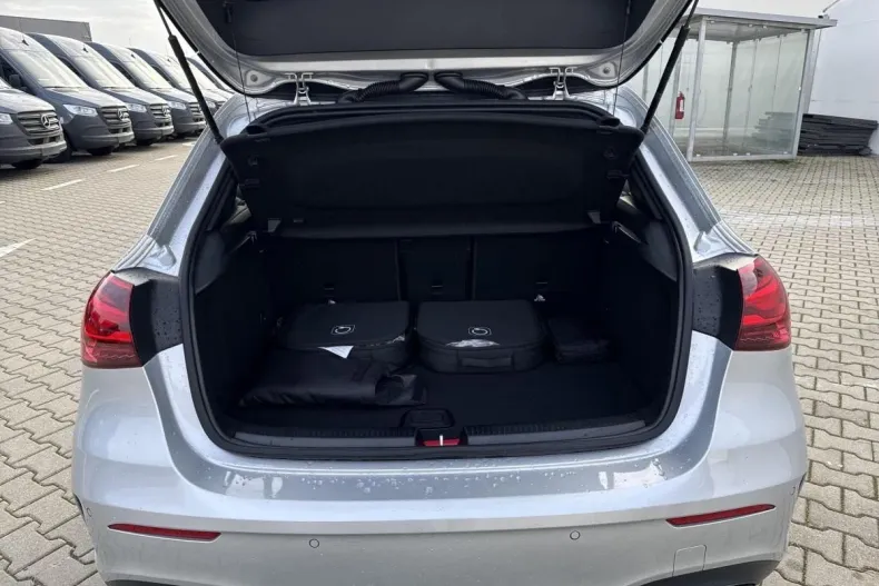 Mercedes-Benz A din 2023 cu 12.853 km - oferta MER123981 - foto 16