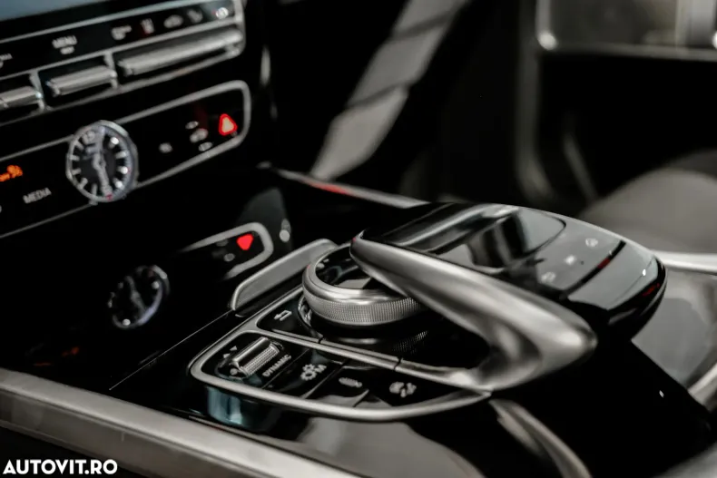 Mercedes-Benz G din 2023 cu 14.200 km - oferta MER123982 - foto 19