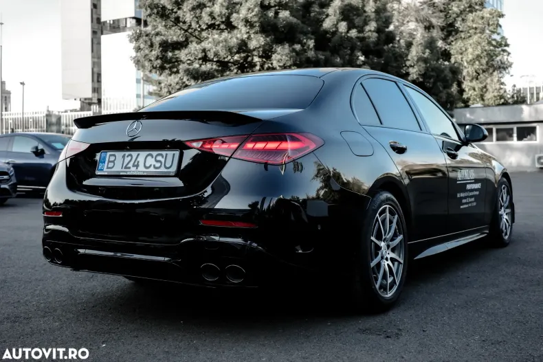 Mercedes-Benz C din 2023 cu 13.787 km - oferta MER123983 - foto 3