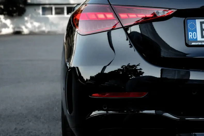 Mercedes-Benz C din 2023 cu 13.787 km - oferta MER123983 - foto 12