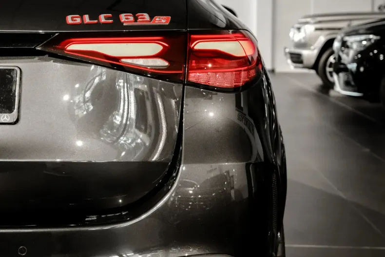 Mercedes-Benz GLC din 2023 cu 14.582 km - oferta MER123984 - foto 5