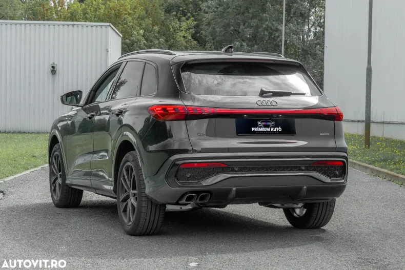 Audi Q5 din 2025 cu 9.900 km - oferta AUD123988 - foto 6